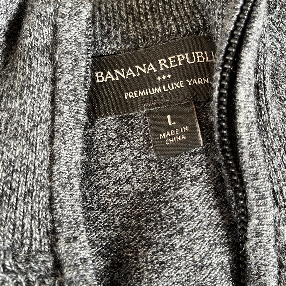 BR sweaters - Picture 2 of 2